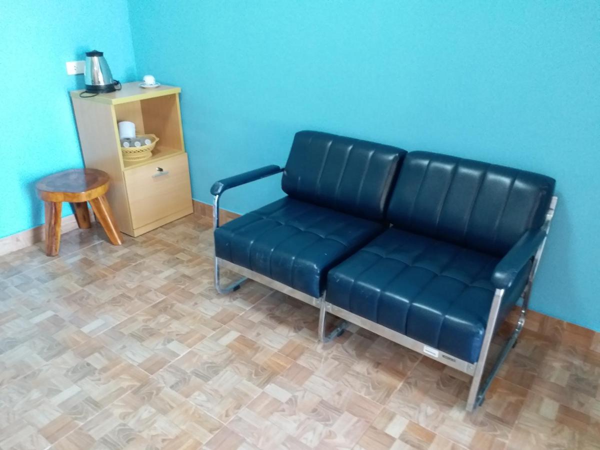 Baan Hin Sai Suay Hotell Nong Sarai Exteriör bild