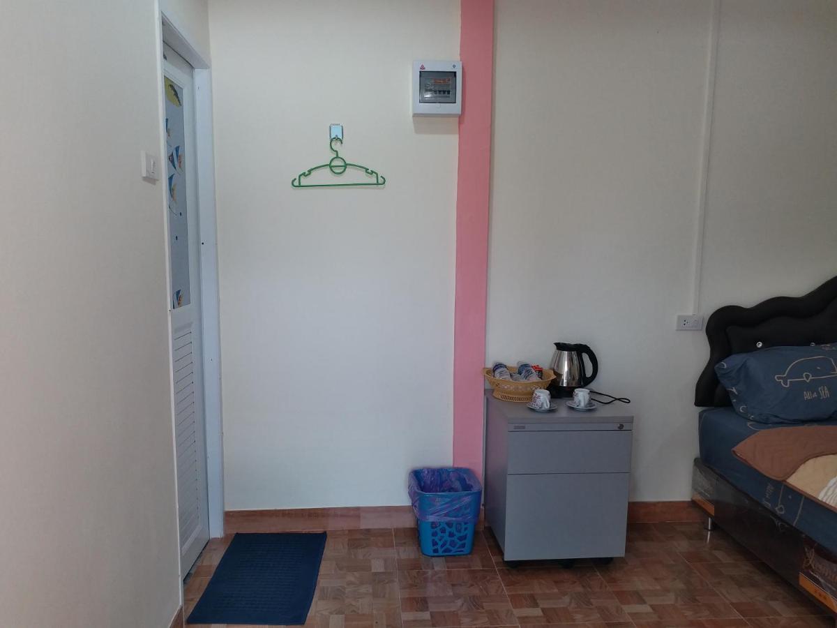 Baan Hin Sai Suay Hotell Nong Sarai Exteriör bild