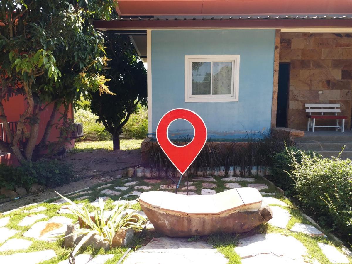 Baan Hin Sai Suay Hotell Nong Sarai Exteriör bild